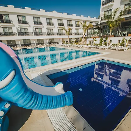 Hotel Sea Life 3*